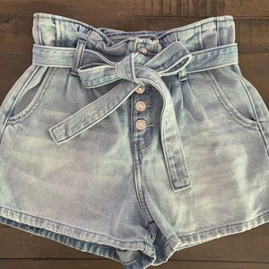 American Eagle Bucket Bag Mom Shorts Blue jean Cotton